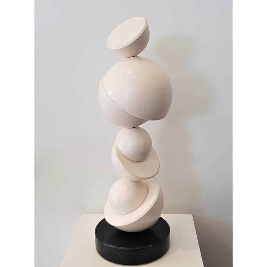Mezza-Tonda--CERAMIC-TOTEM-[ceramic,table-top]-walter-auer--australian-sculpture