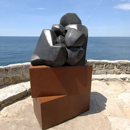 Cascade-180x-80cm-BRONZE-[bronze,outdoor]-Clara-Hali-australian-outdoor-sculpture-abstract--body-bronze