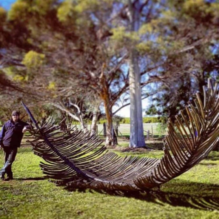 Fallen Angel - 4.5m - Image 3
