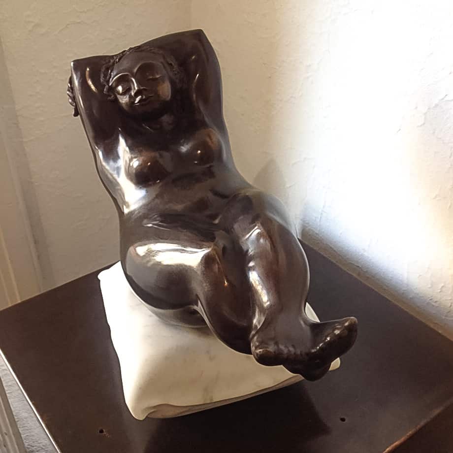 Lazy-Afternoon-limited-30-30x40cm--BRONZE-MARBLE-BASE-[Bronze,Table-top,Figurative]-Libucha-Zygmunt-australian-sculpture-female-form-indoor