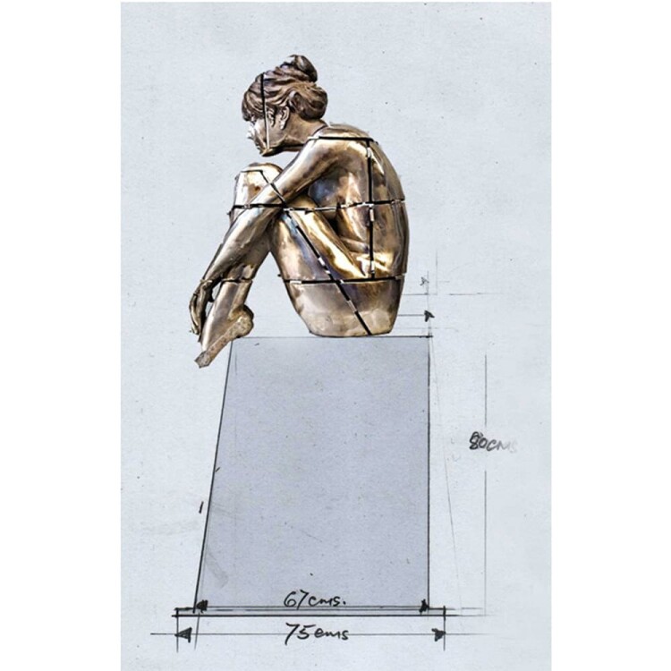 Space Girl - 175cm Cast bronze - Image 4
