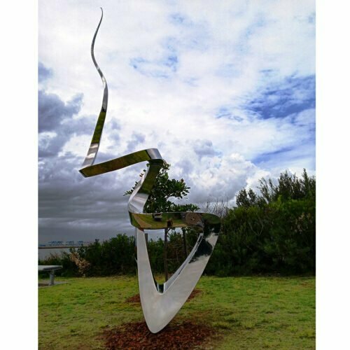 Twist-&-Pop-360x120cm-FABRICATED-POLISHED STAINLE-[Outdoor, stainless-steel, landmark]-John fitzmaurice original australian garden sculpture