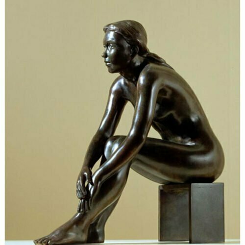 Zofia-44cm-BRONZE-[bronze,table-top,figurative]-phillip-piperidis-nude-sculpture-australian-artist-female-body
