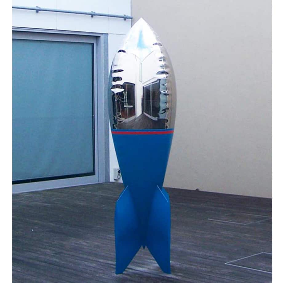 blake-220cm--STAINLESS-STEEL-INDUSTRIAL-COATING-[stainless-steel,-free-standing,outdoor]david-mcCracken-rocket-sculpture-australian-artist-pop-art