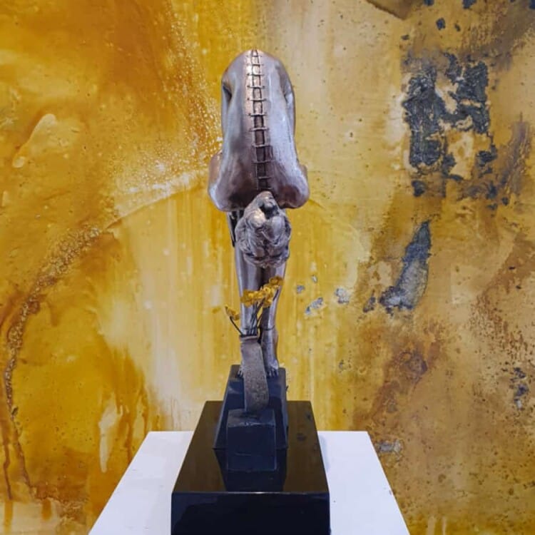 The-Florist-50x26x16cm-glassborrow-bronze-figurative-female-sculpture-2