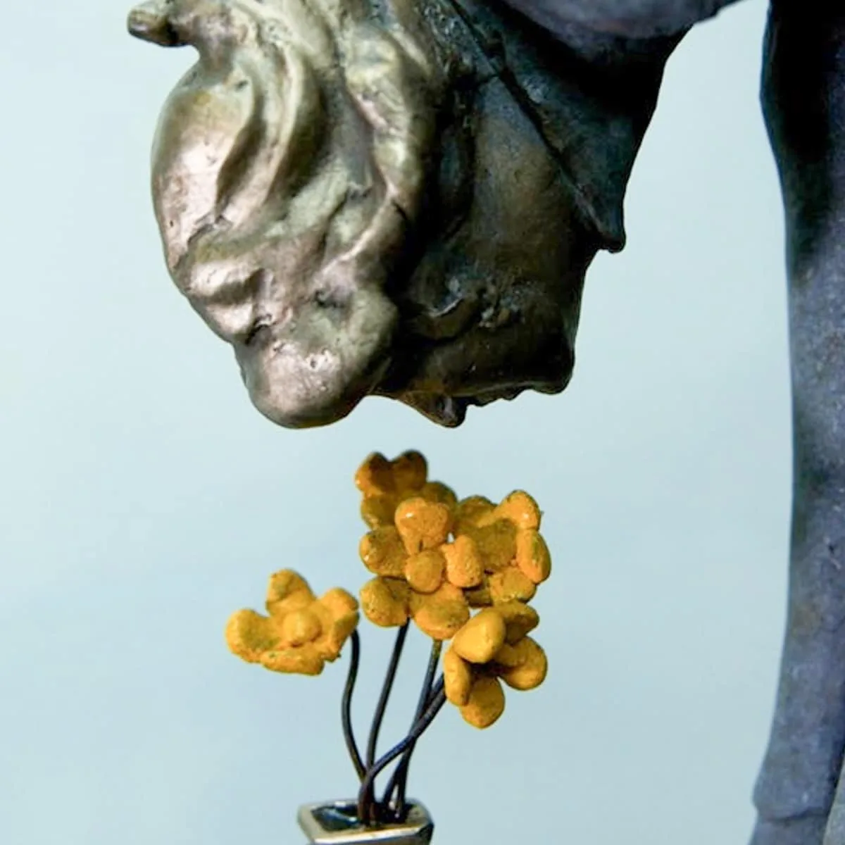 Florist by Stephen Glassborow – bronze sculpture, 50cm (view 2) – SOHO Galleries Sydney