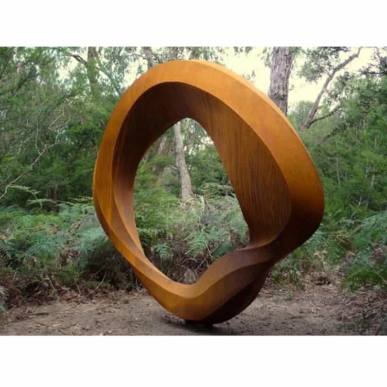outdoor steel sculpture