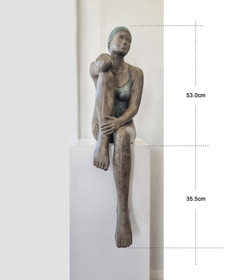 mela cooke sculpture - just paused