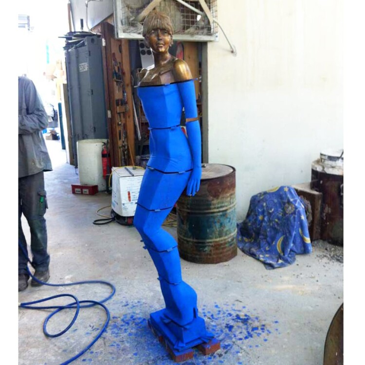 Super Model - 1.8m - Image 4