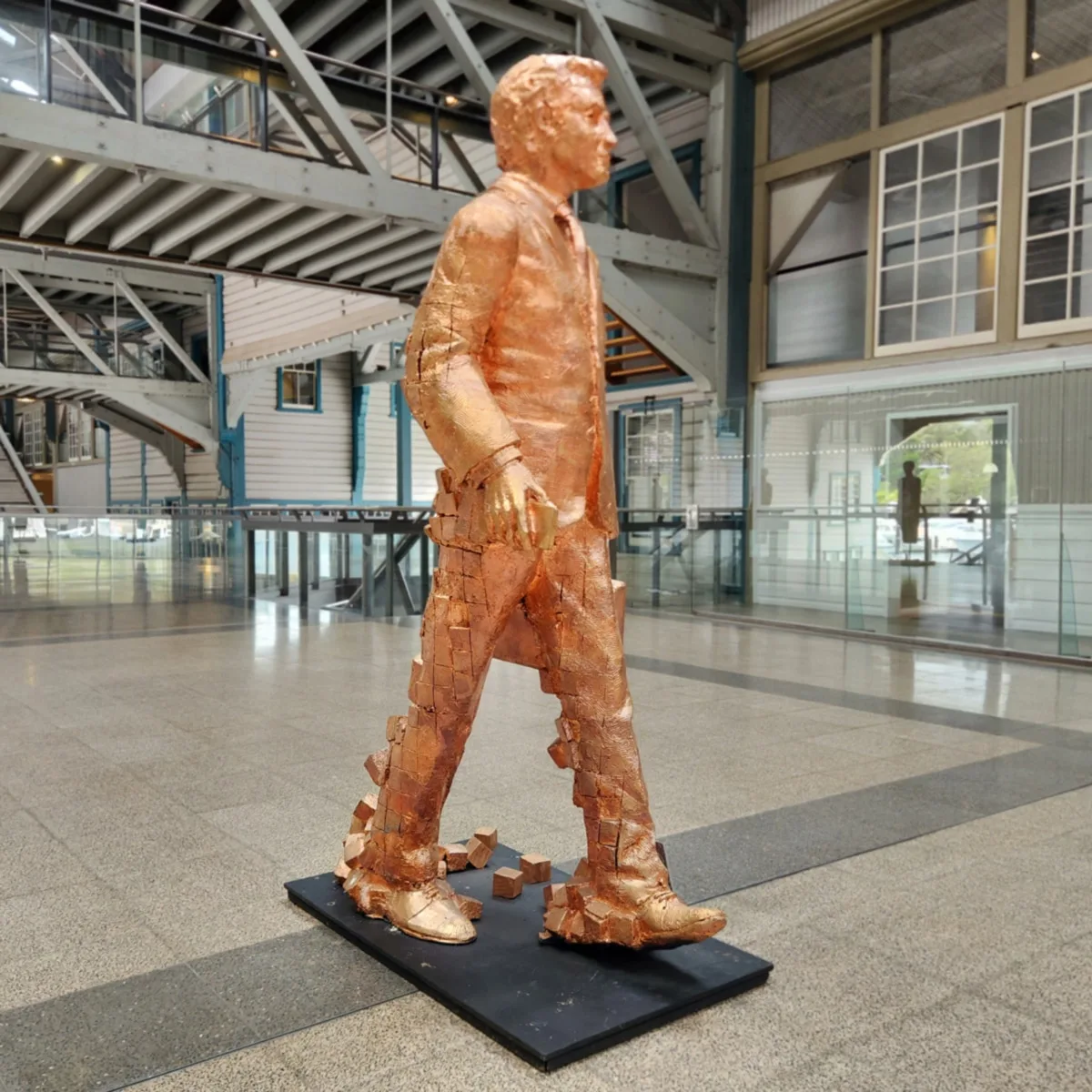 Body Corporate by Stephen Glassborow – bronze sculpture, 2.2m (view 2) – SOHO Galleries Sydney
