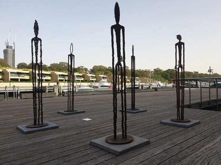 Observers - 2.1m - Image 3