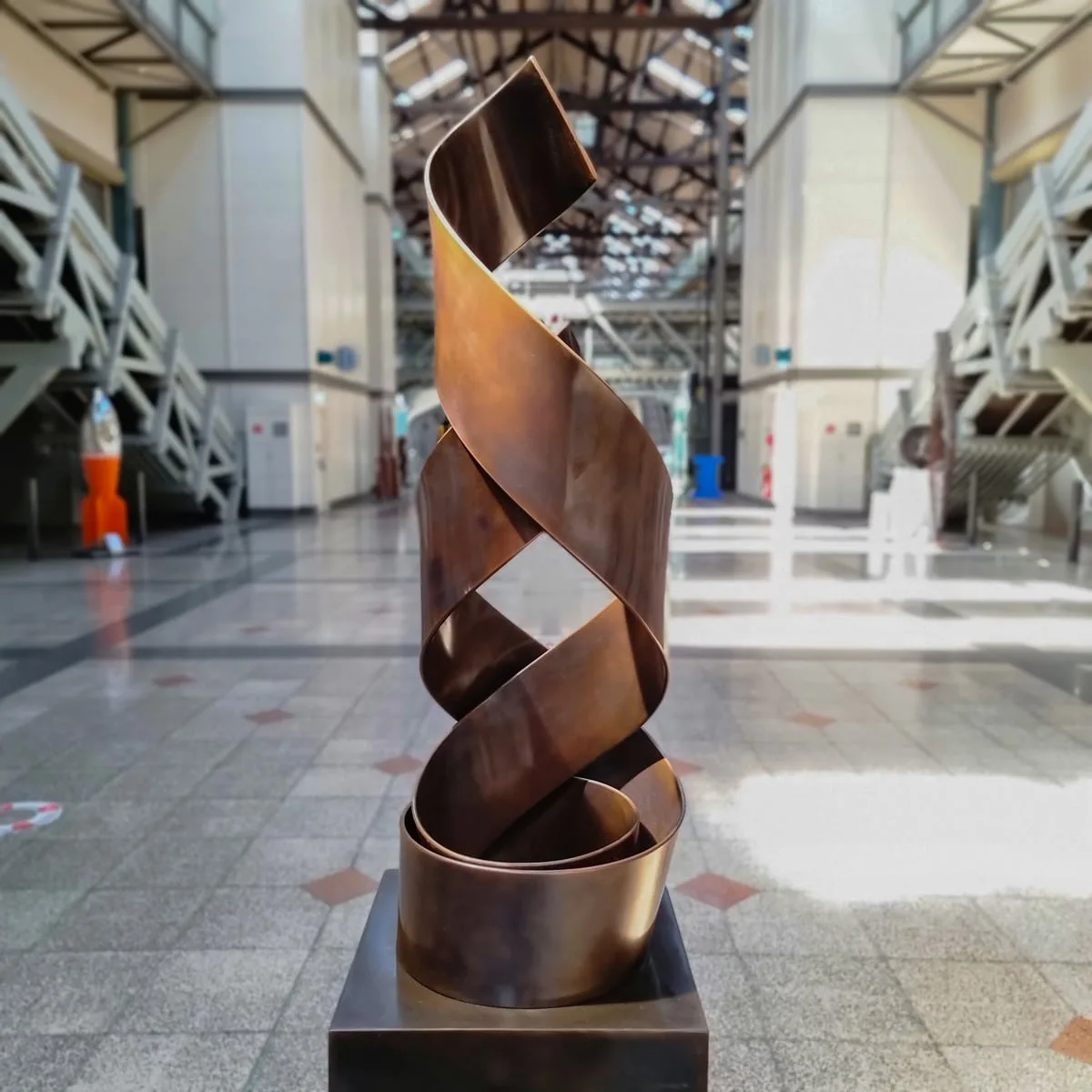 Dance by Michael Baird – copper sculpture, 185cm (view 5) – SOHO Galleries Sydney