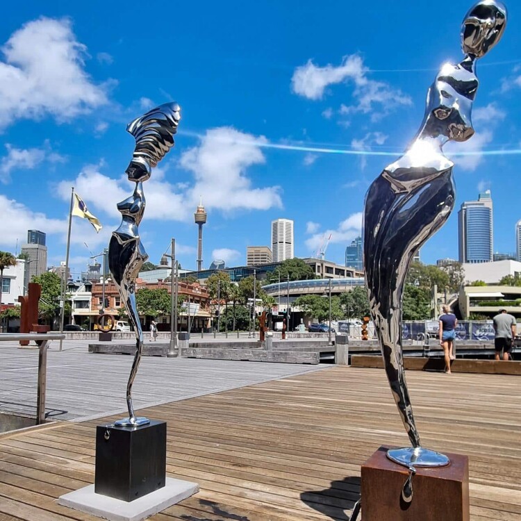 Muse of time - 2.5m - Image 4