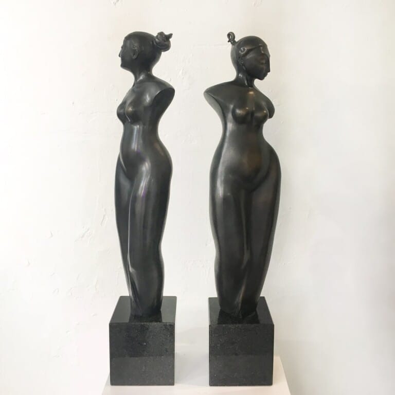 Tall Sisters 76cm