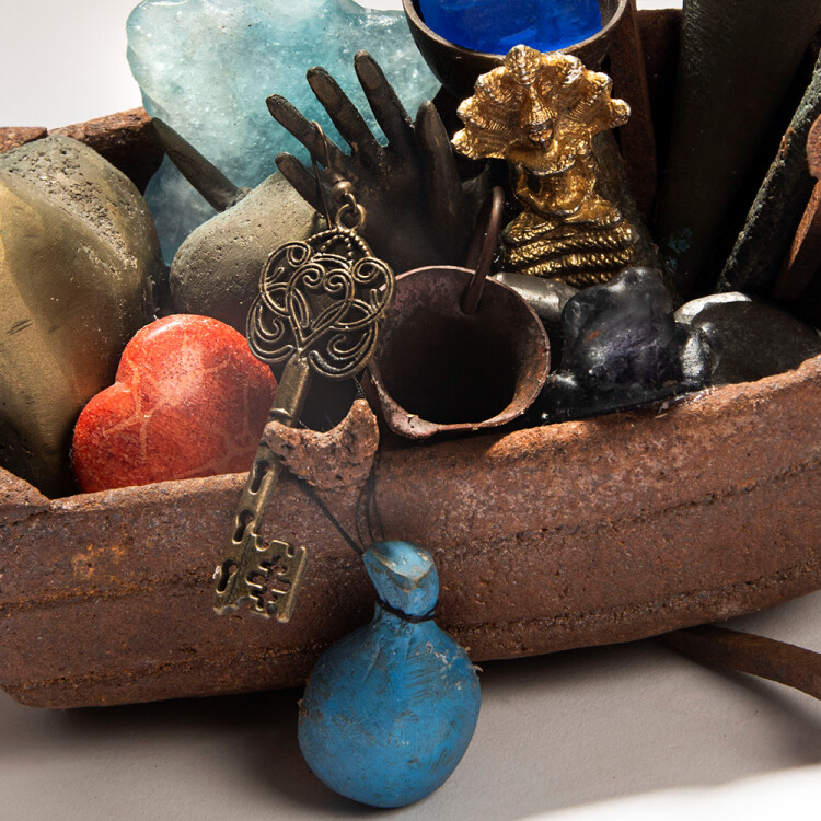sally portnoy glass sculpture