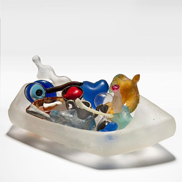 sally portnoy glass sculpture