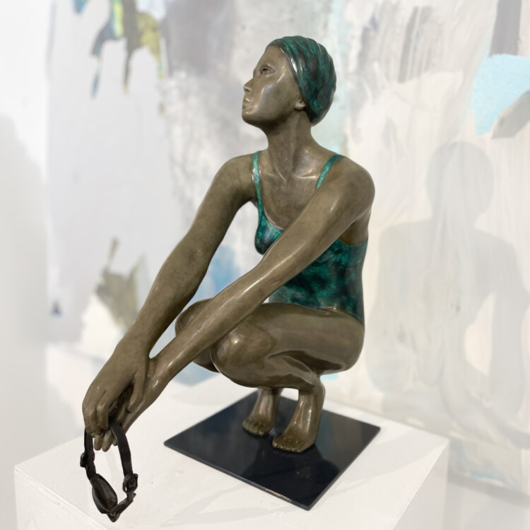 mela cooke bronze sculpture - perfect balance