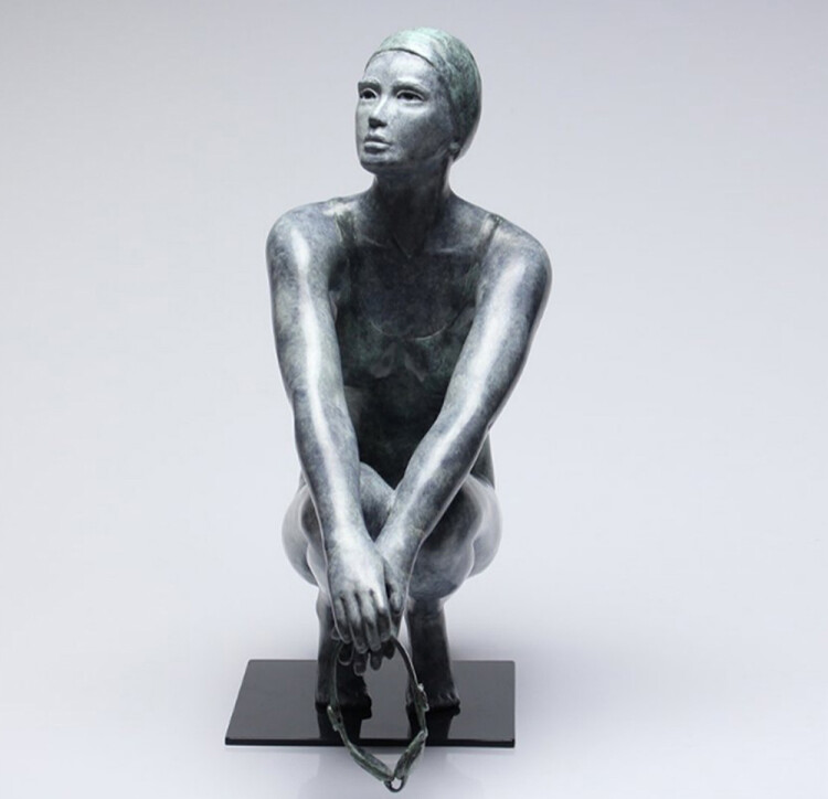 perfect balance, mela cooke sculpture