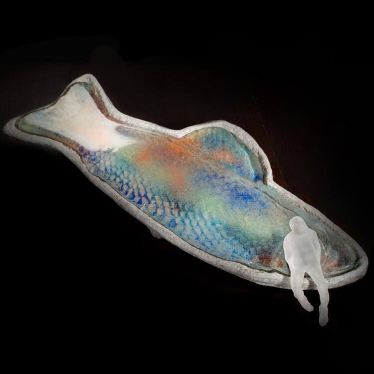 glass fish sculpture