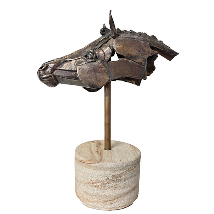 bronze horse culpture
