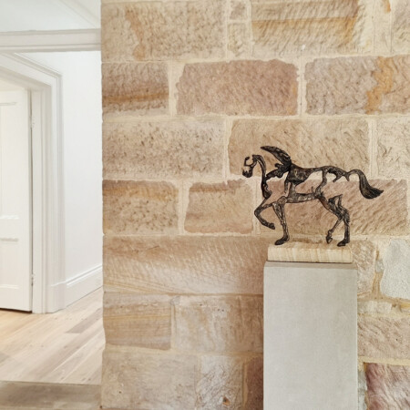 bronze horse culpture