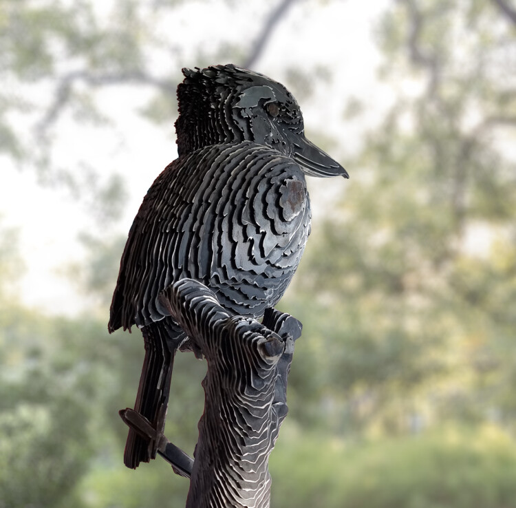 outdoor kookaburra sculpture