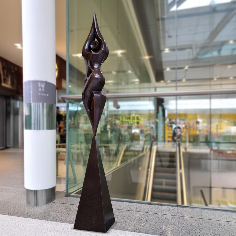 bronze sculpture