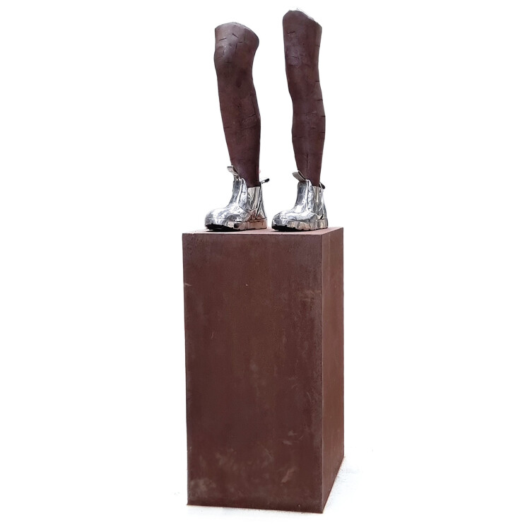 metal garden sculpture