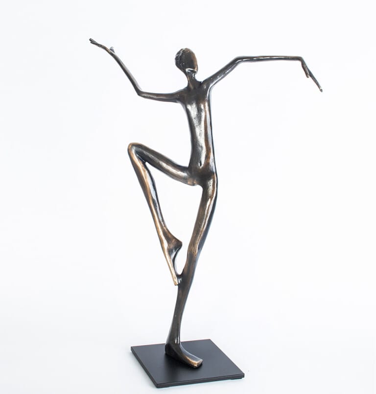 Cosmic Dancer - 47cm