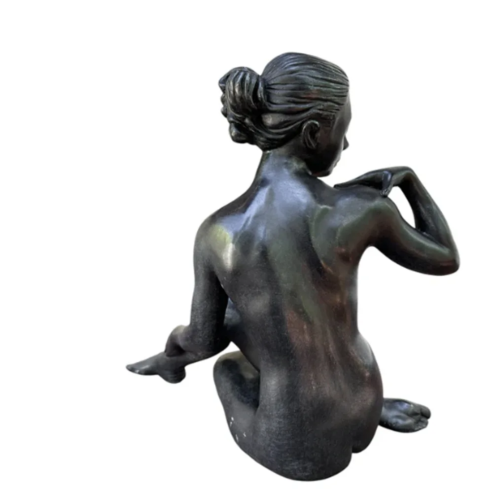 Bernadette by David Mackay Harrison – bronze sculpture, 50x40cm (view 2) – SOHO Galleries Sydney