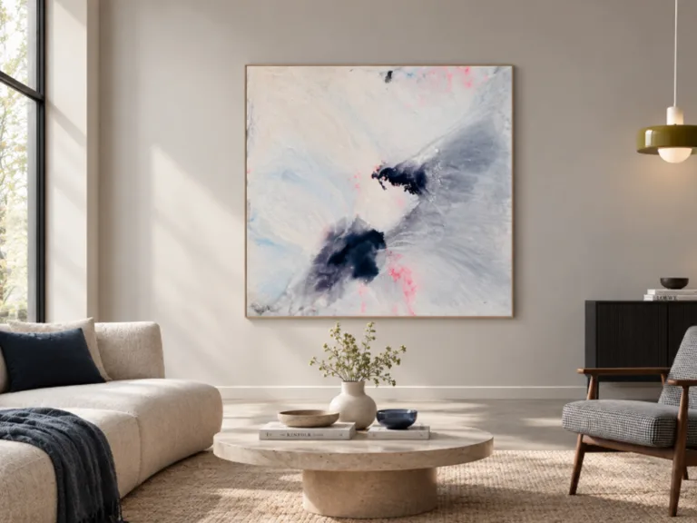 A Moth's Love - 153x153cm