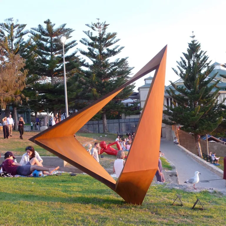 Constellation - 280x260x85cm [Corten-steel]