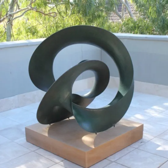Ben Storch motion sculpture, SOHO Galleries Sydney