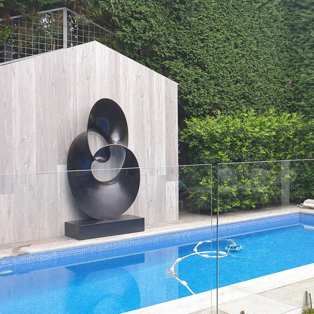 Ben Storch oscillate sculpture, SOHO Galleries Sydney